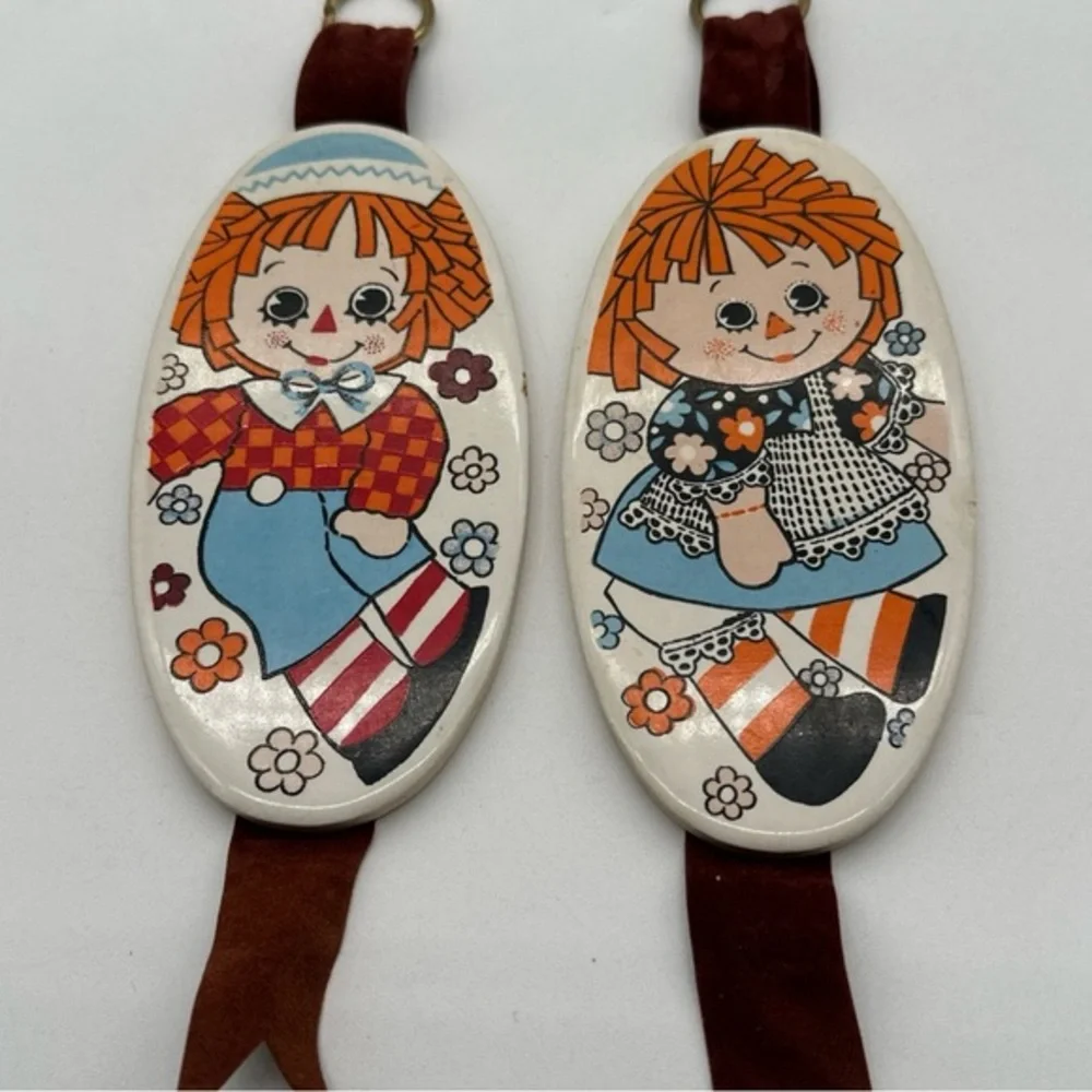 Vintage Raggedy Ann & Andy Wall Plaques Enesco‎ 1970's Ceramic 6 Inches